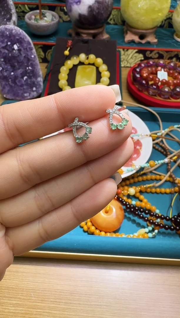 未镶嵌耳饰祖母绿多样性发一件 267