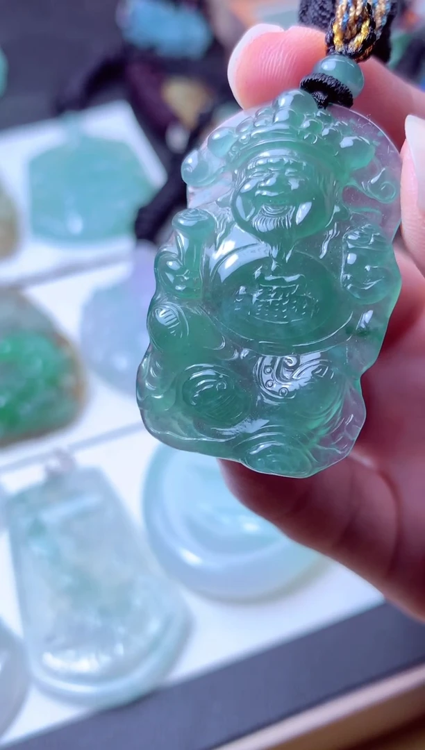 颈饰未镶嵌翡翠天然A货翡翠