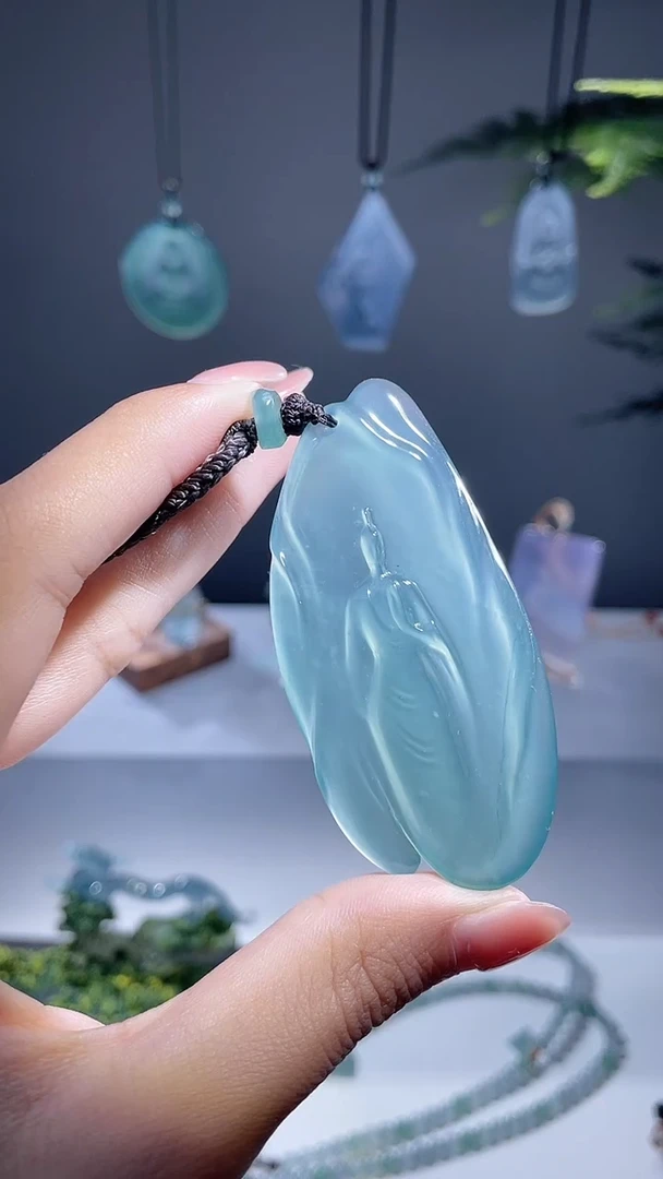 颈饰未镶嵌翡翠悟道