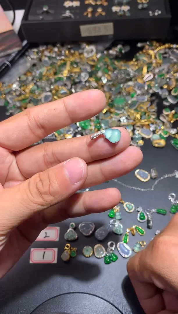 吊坠(不含链)银S925镶嵌翡翠1