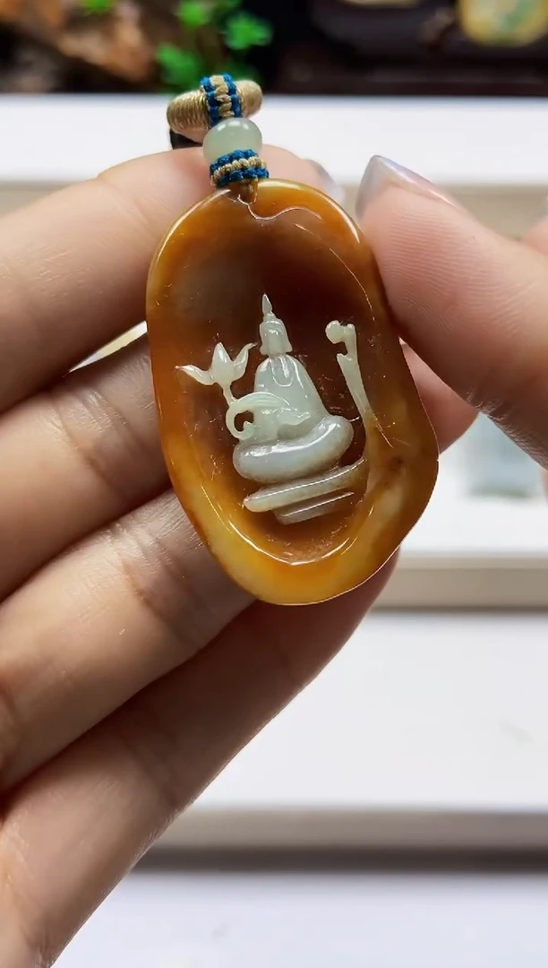 颈饰未镶嵌翡翠翡翠A货