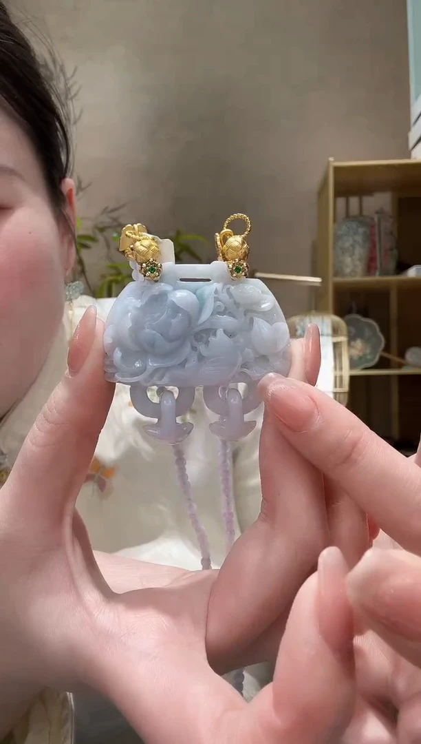 【闪购商品】翡翠颈饰未镶嵌吊坠