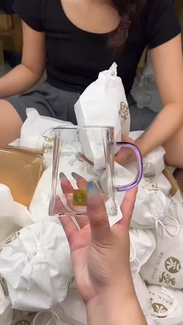 禾墨清源浅紫色
