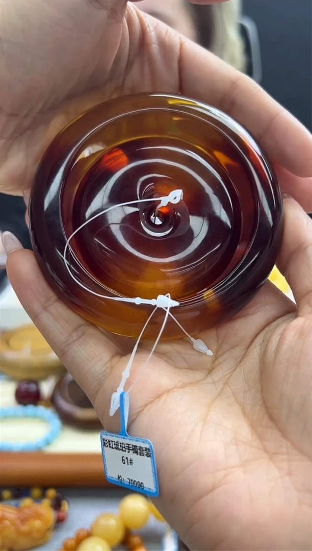 【闪购商品】琥珀手镯未镶嵌91秒拍号61mm