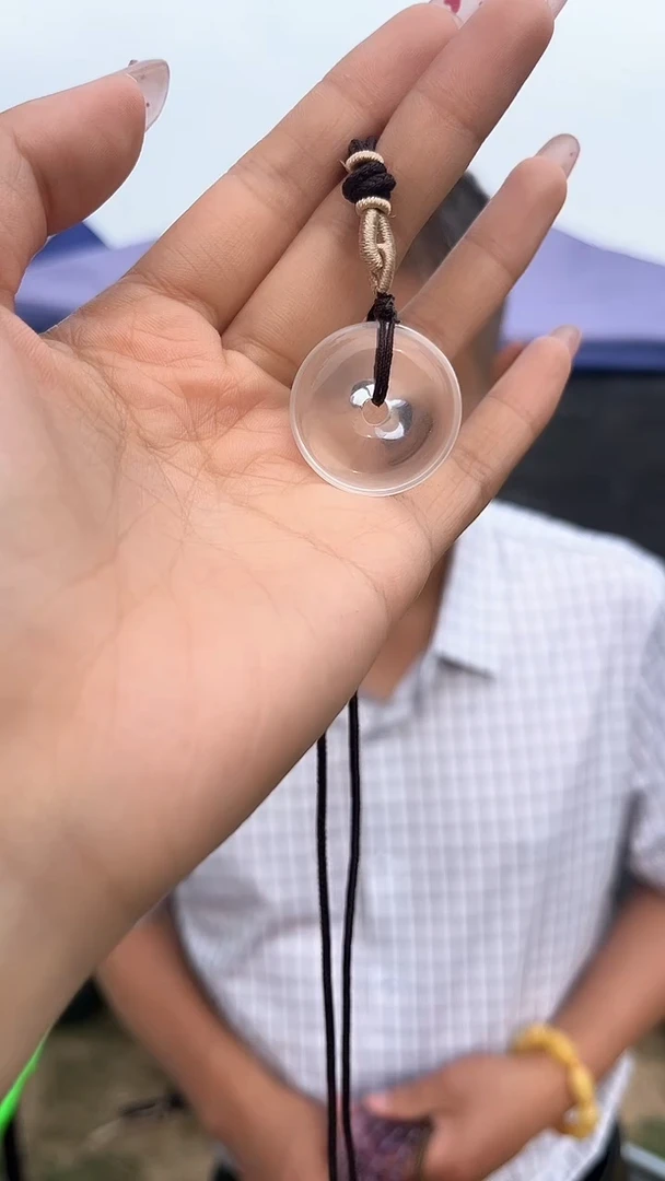 未镶嵌吊坠(赠链)水晶天然多样性发一mm