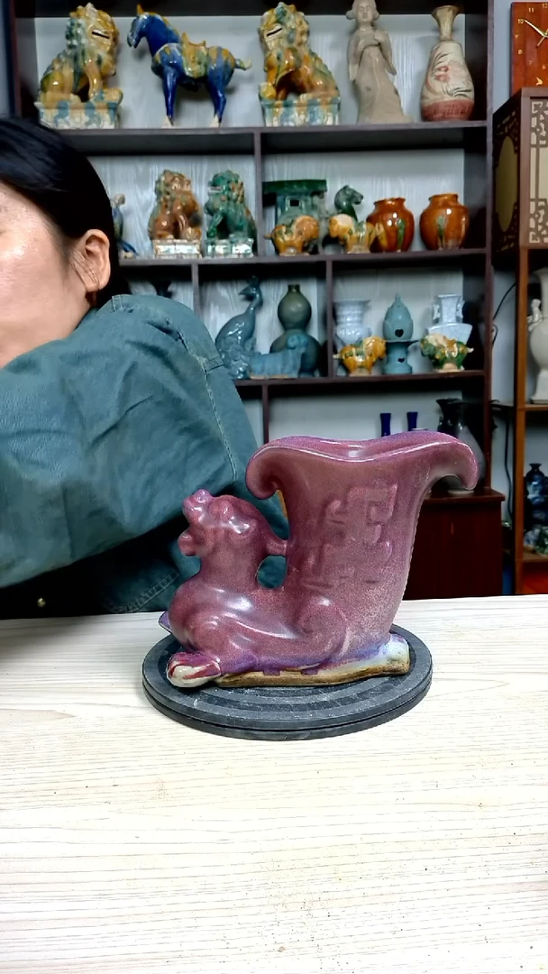 经典精美复古风格瓷器