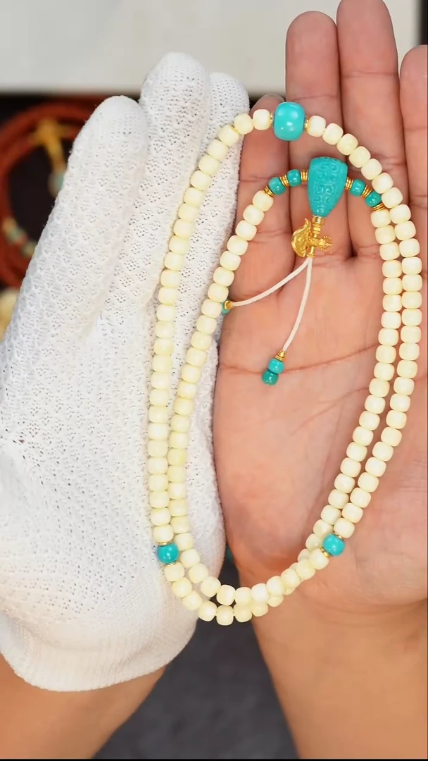 【闪购商品】蜜蜡裸石未镶嵌蜜蜡脖挂