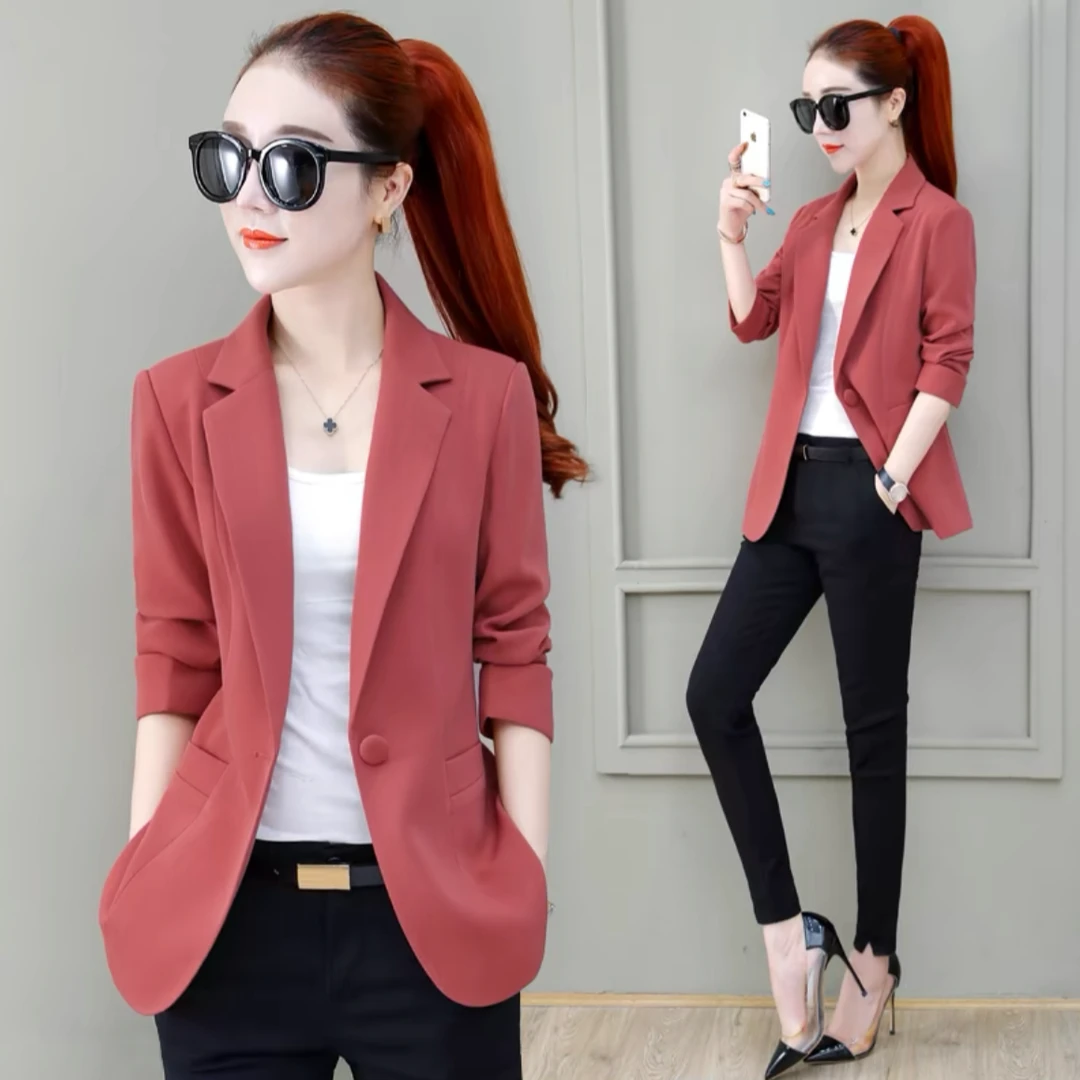 【带胸针】2025年新款短款小西装外套女显瘦洋气时尚女装上衣潮