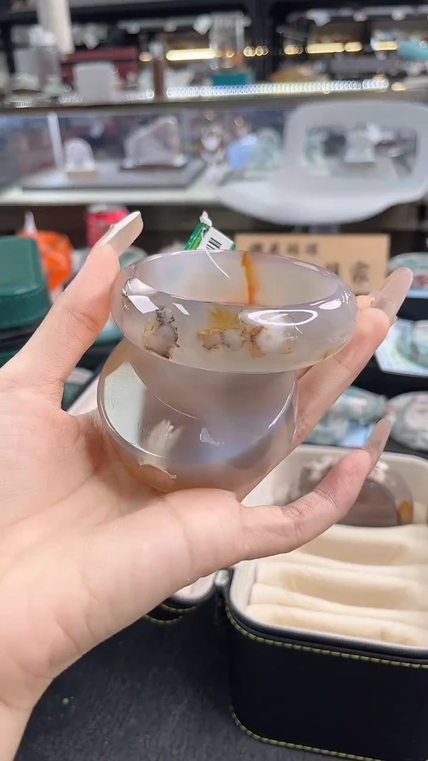 未镶嵌手镯石英质玉62圈口（赠品镯心）3009277