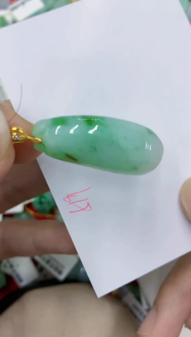 颈饰未镶嵌翡翠111111111111