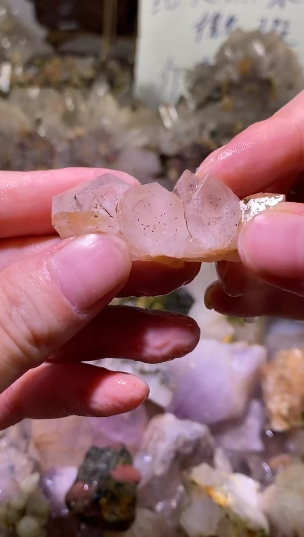 未镶嵌珠宝半成品水晶49号四川超七花园水晶