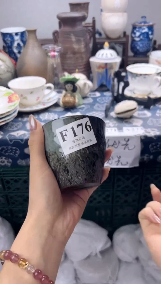 瓷片风*子  F176