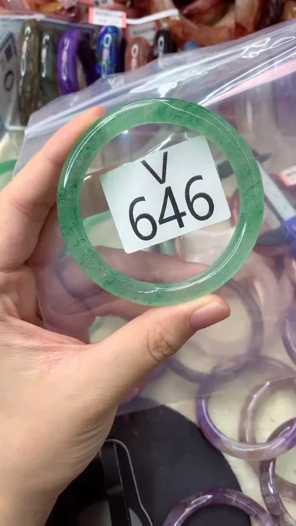 未镶嵌手镯水晶V646-54