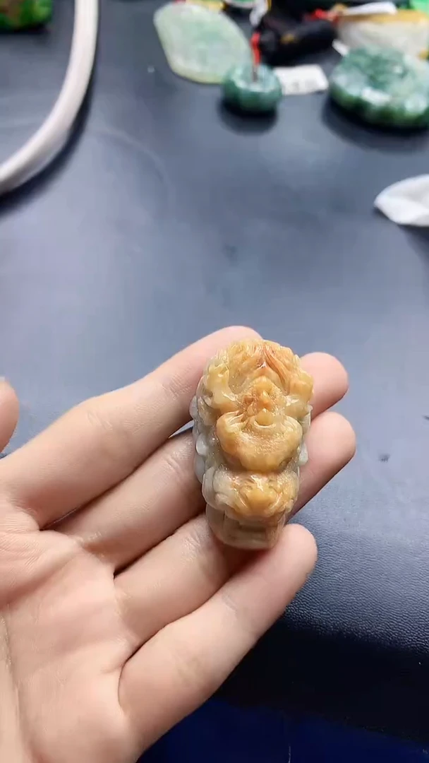 颈饰未镶嵌翡翠天然缅甸a货翡翠