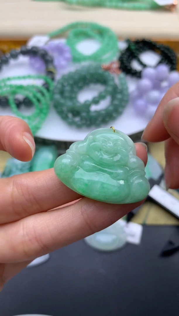 定制翡翠未镶嵌翡翠