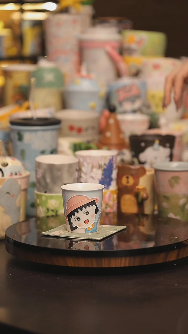 景德镇釉下彩绘设计师款式陶瓷