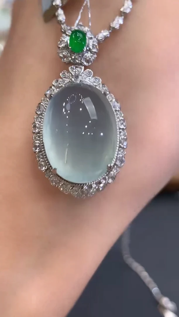 吊坠(不含链)18K金镶嵌翡翠a55