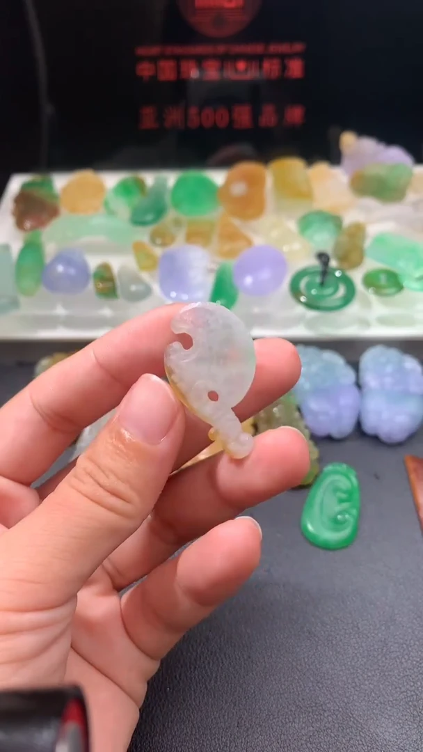 未镶嵌定制翡翠