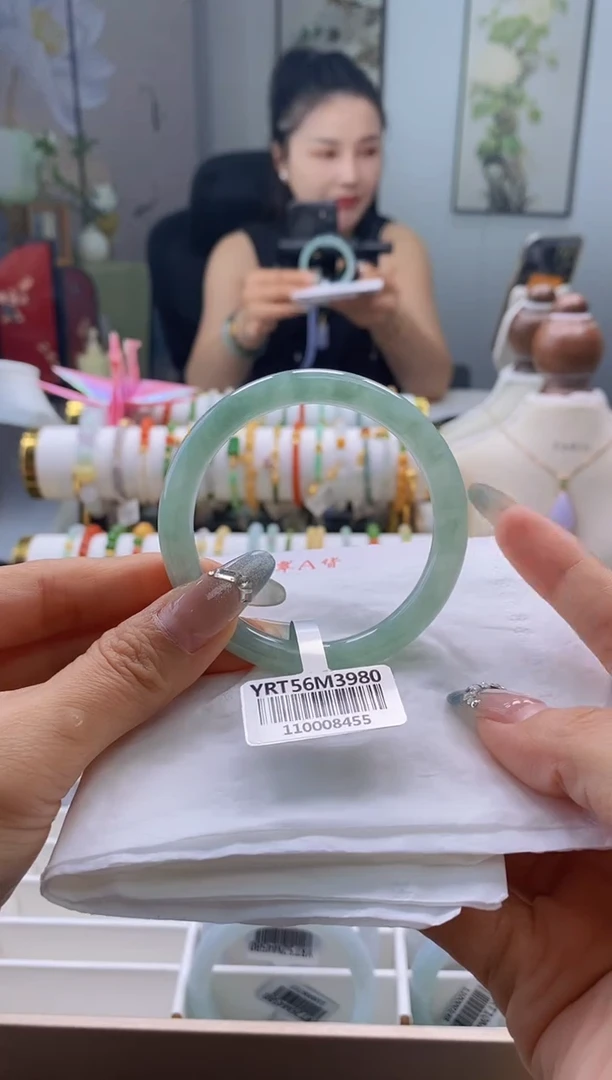 未镶嵌手镯翡翠101号54.8/7.3*7.3