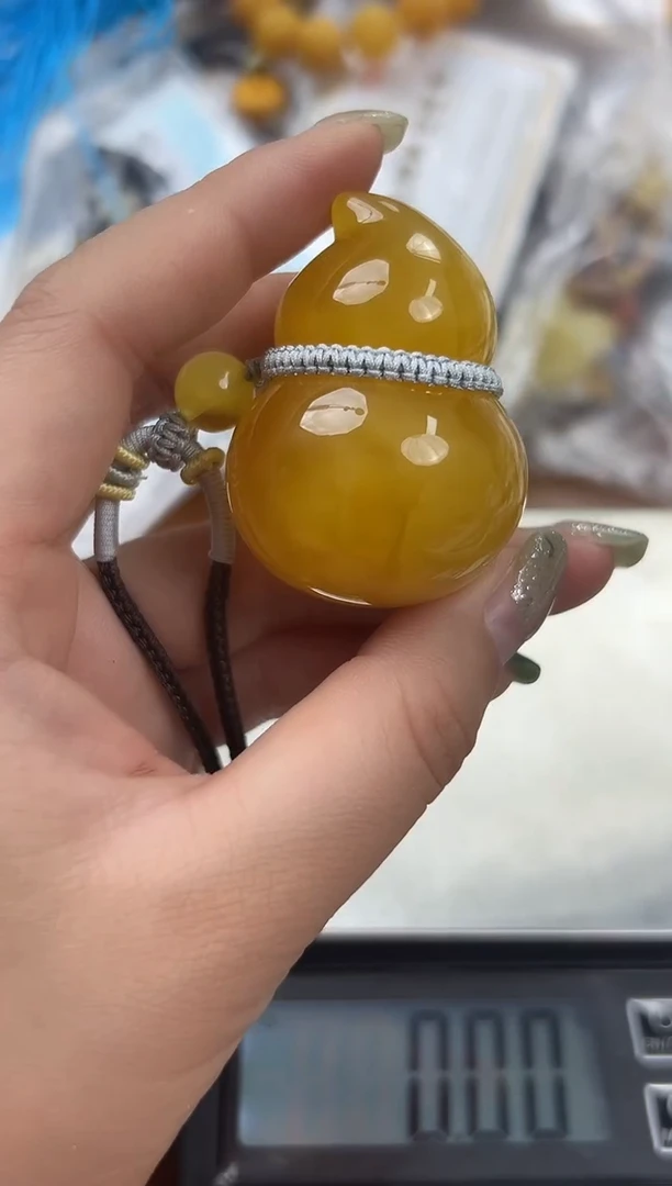 未镶嵌蜜蜡裸石蜜蜡吊坠