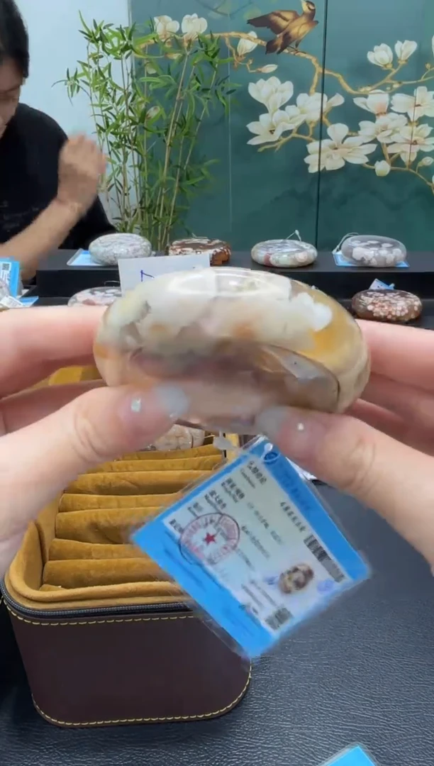 未镶嵌手镯石英质玉A143(56圈赠送镯心)