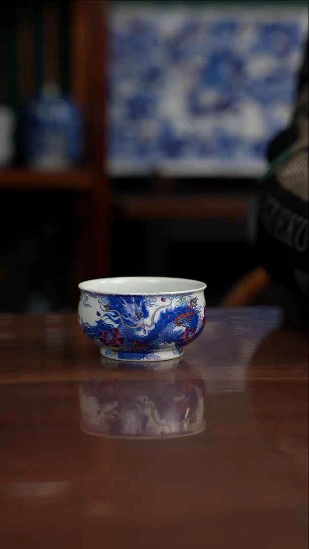 空山明月斗彩嘲凤