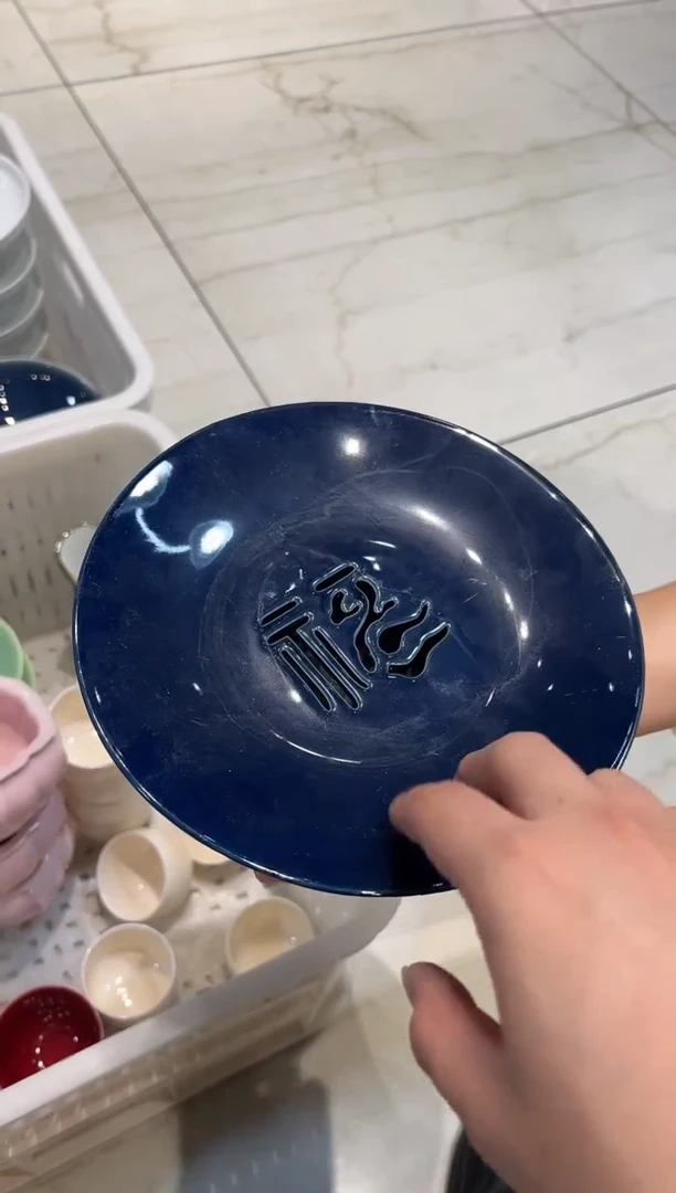微瑕商品，介意勿拍