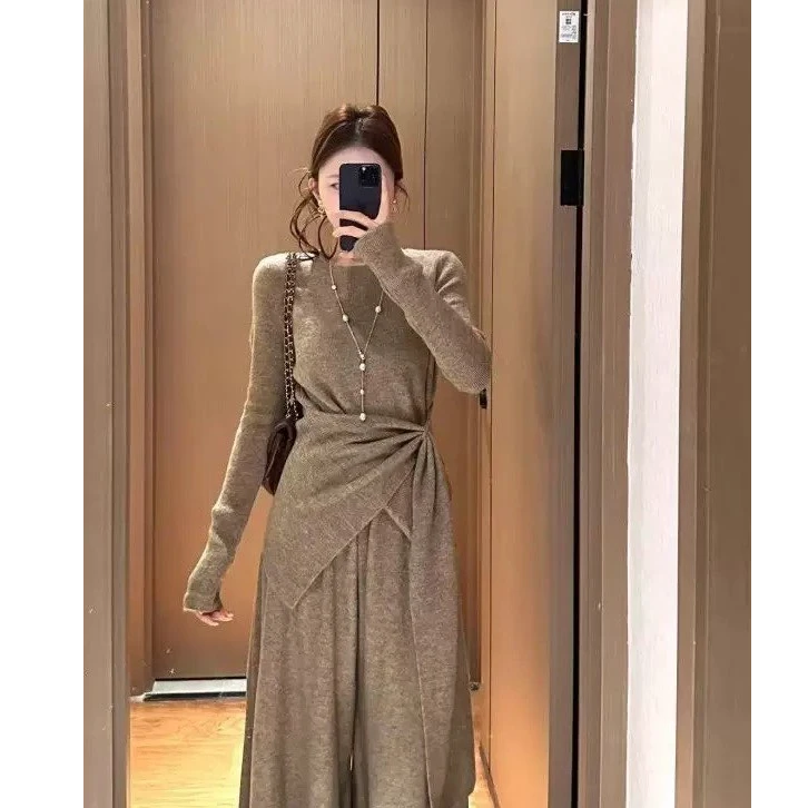 秋冬大码甜美风休闲套装扭结设计上衣巨好看的慵懒风两件套676