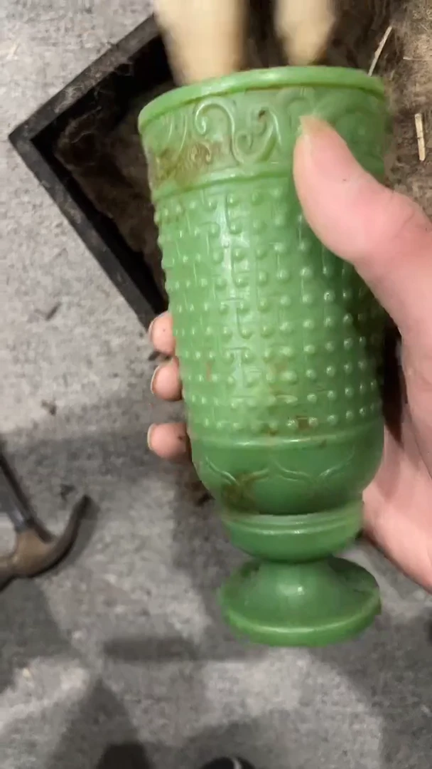 木绿色蝌蚪文杯子带箱子