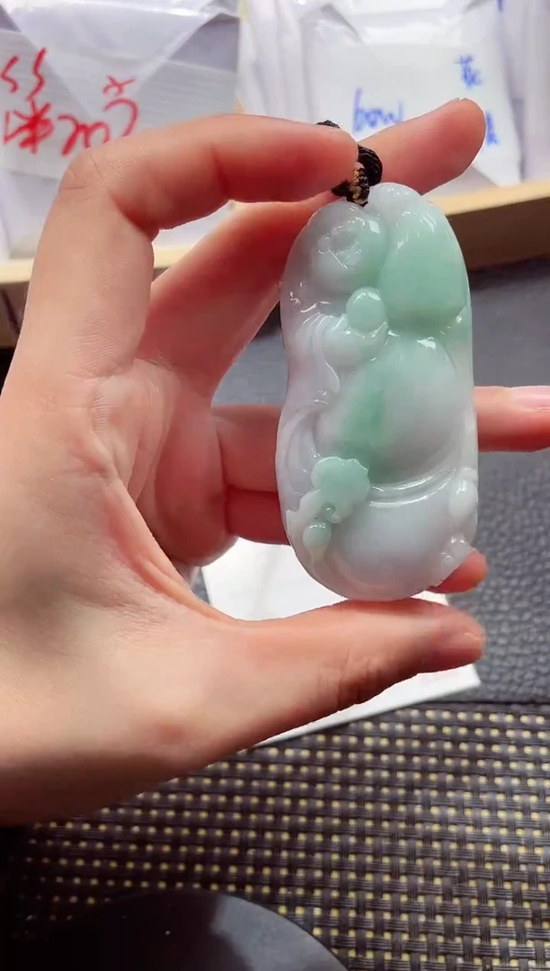 颈饰未镶嵌翡翠000111