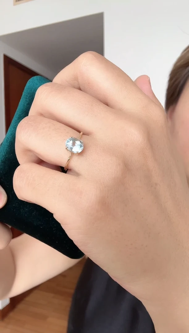 海蓝宝石戒圈18K金镶嵌海蓝宝石18K戒指