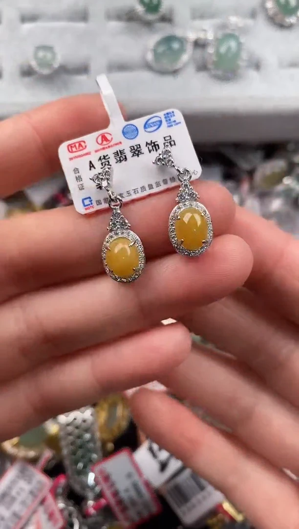 银S925镶嵌戒指翡翠777           8