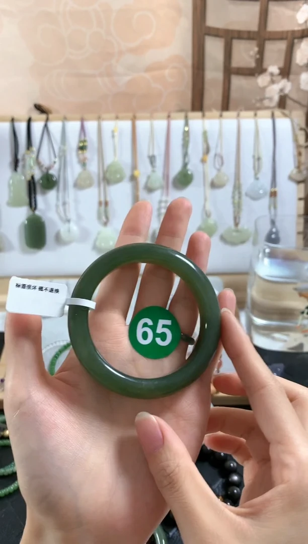 和田玉手镯未镶嵌泽****雪手镯4