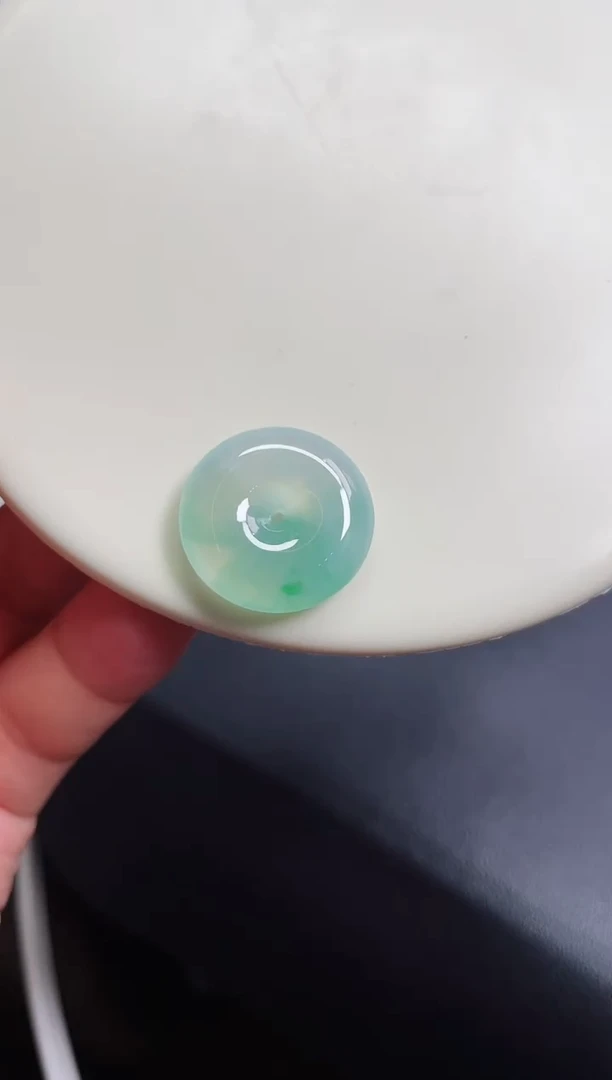 颈饰未镶嵌翡翠21.3    6mm【12 】