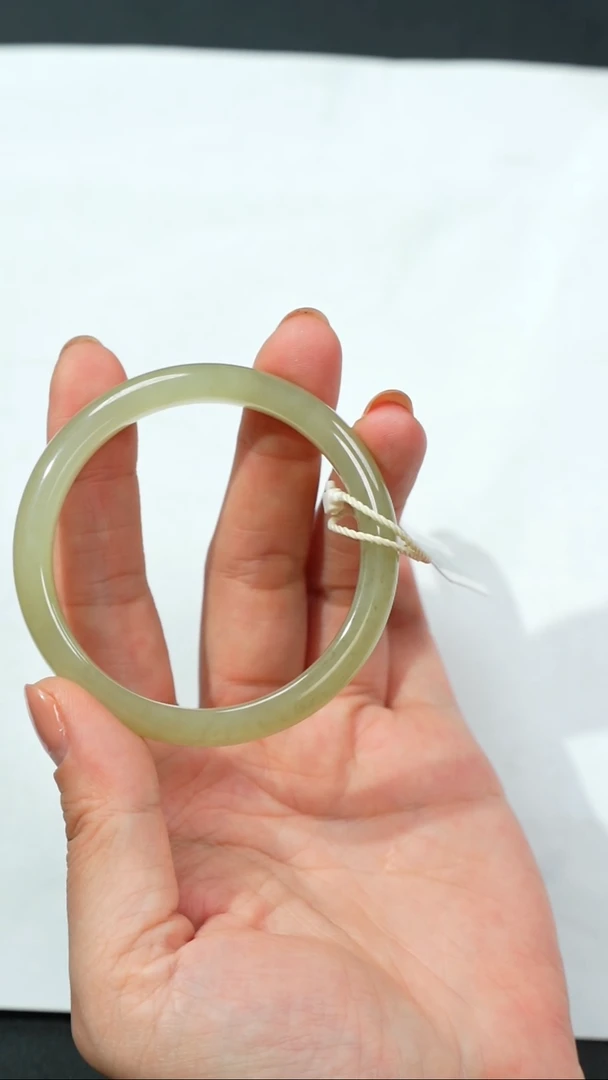 和田玉手镯未镶嵌A0073-52