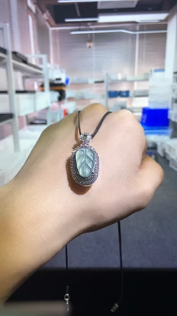 颈饰未镶嵌翡翠多样性发货不含链
