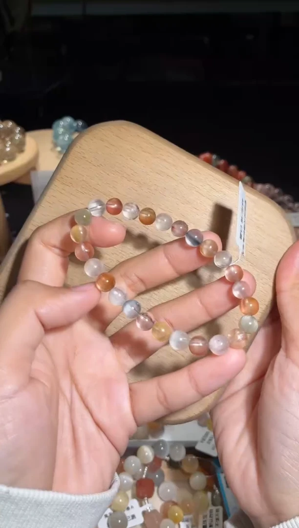 未镶嵌手链水晶84号多样性发一Q7+