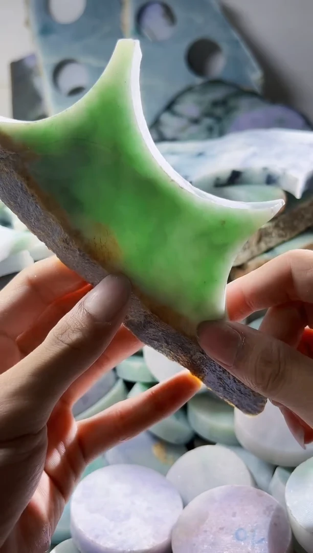 翡翠裸石缅甸翡翠A货陈1075