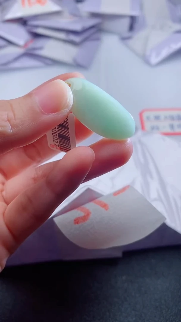 未镶嵌手串翡翠多样性发其一