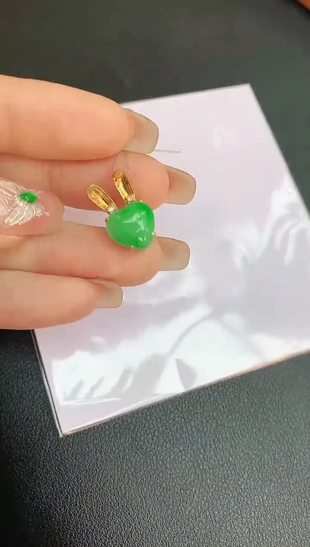 【闪购商品】翡翠颈饰未镶嵌赠礼盒证书 珍珍