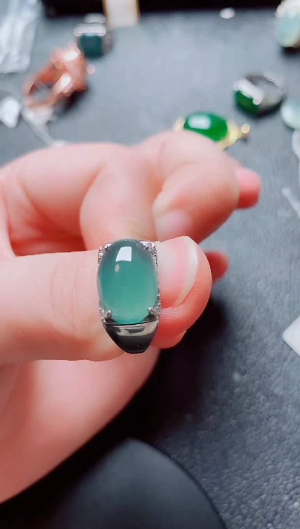 银S925镶嵌戒指翡翠1