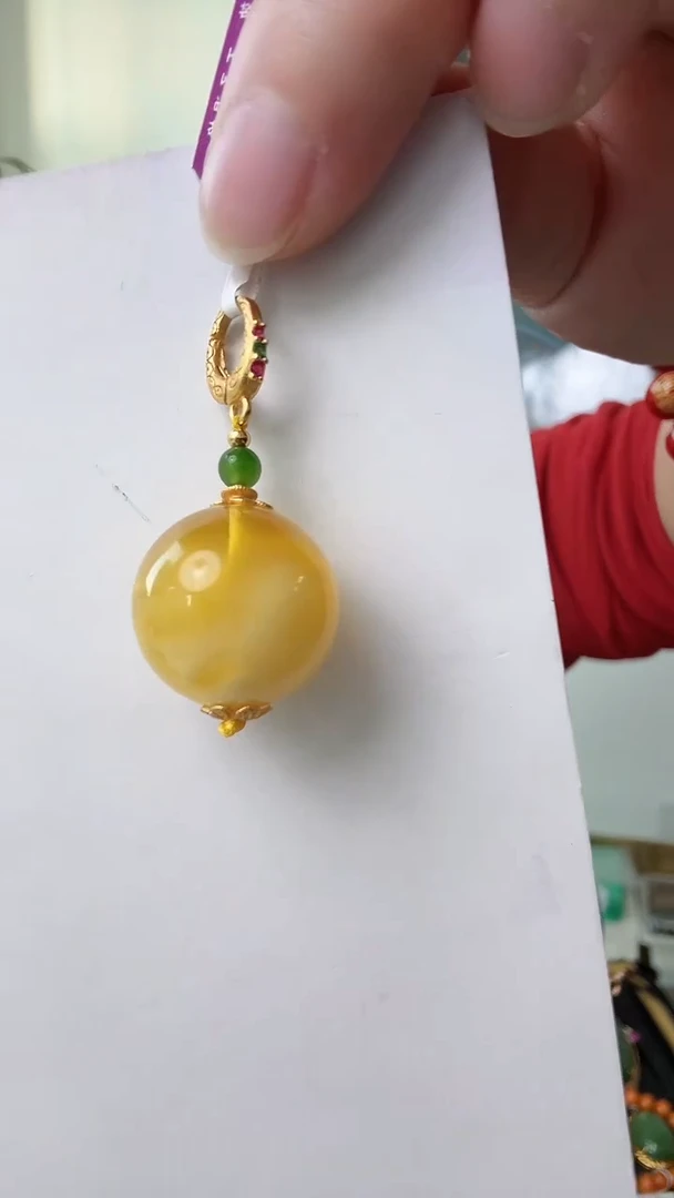 蜜蜡颈饰未镶嵌荣倩