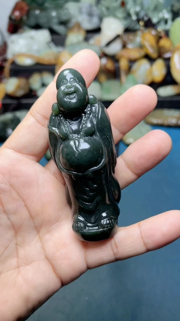 未镶嵌和田玉把件-