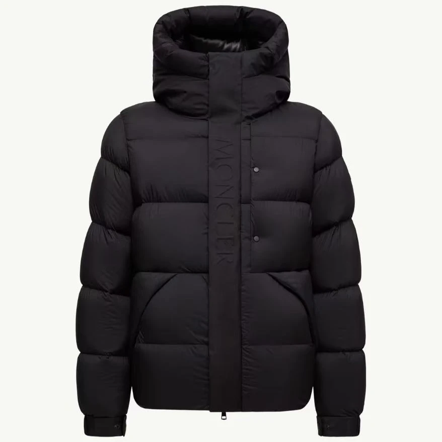 未使用 MONCLER 盟可睐/GG/Madeira男士黑色羽绒服