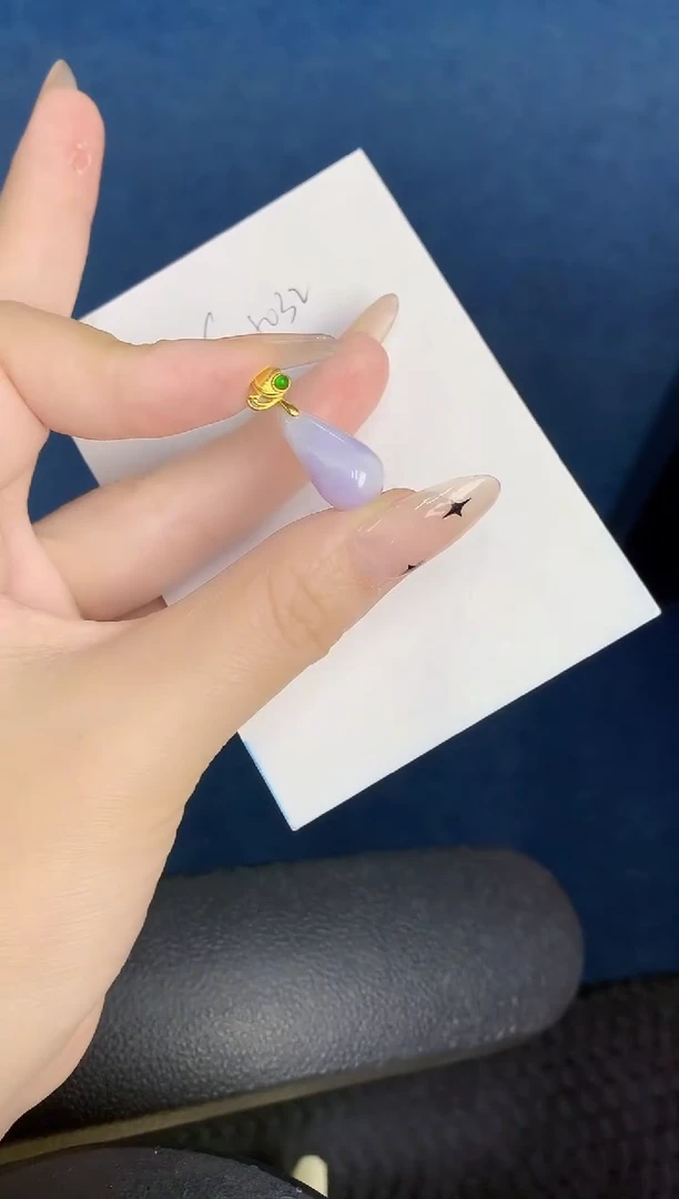 颈饰未镶嵌翡翠缅甸天然翡翠A货