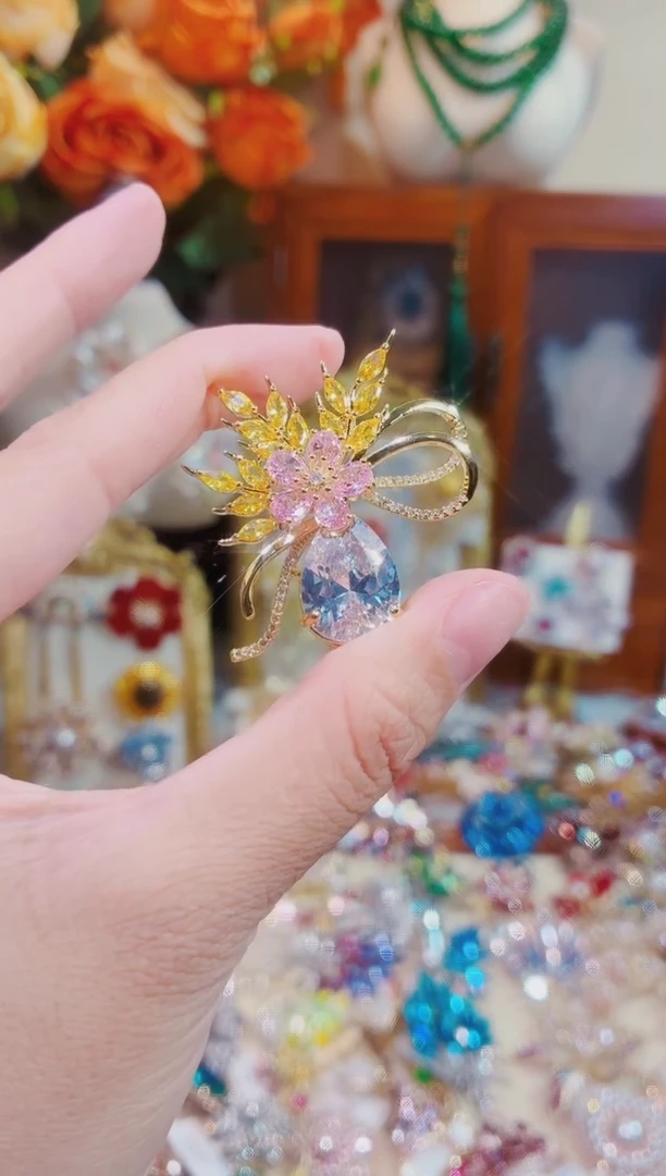 合成立方氧化锆铜合金花束