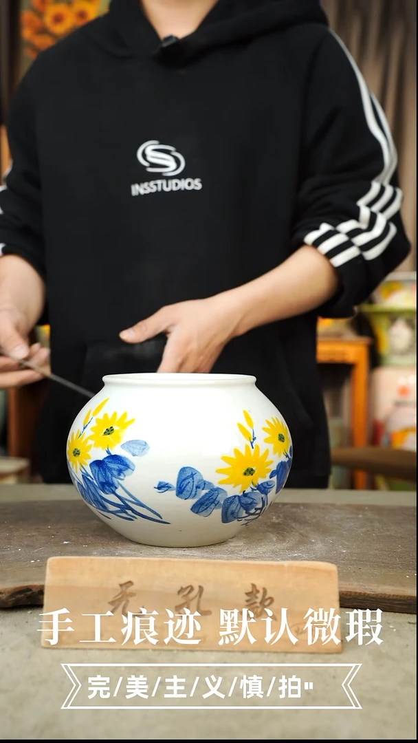 摆件12-271口15高16有孔误差1-2默认微瑕手工花器