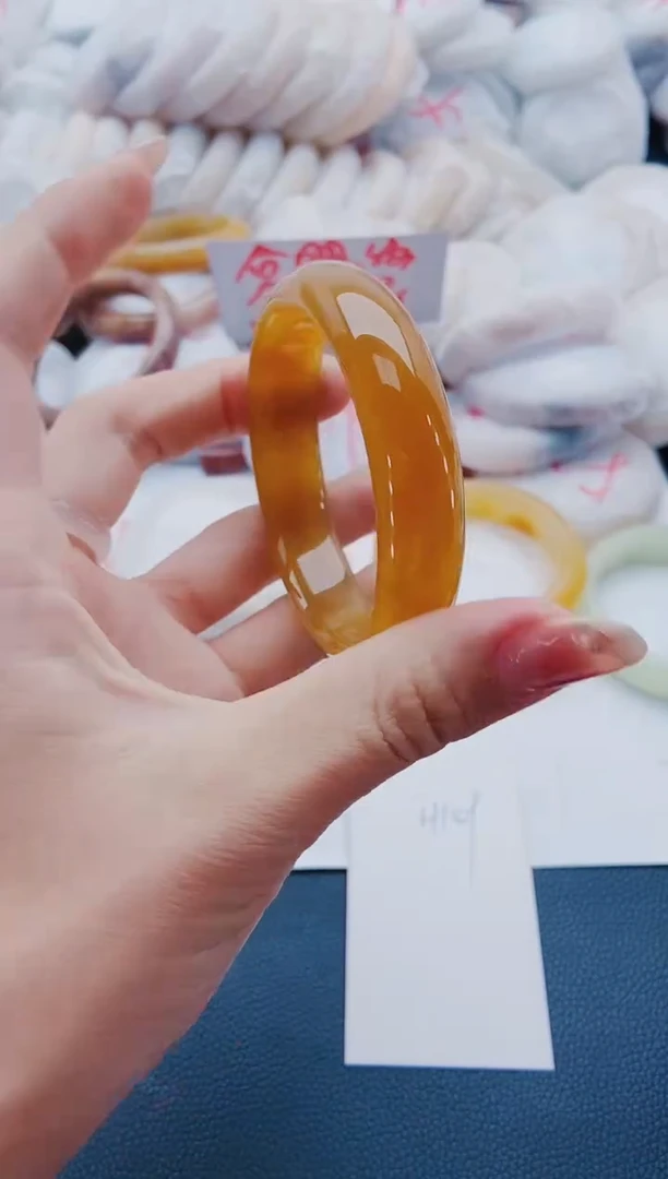 未镶嵌手镯石英质玉H149-56-57