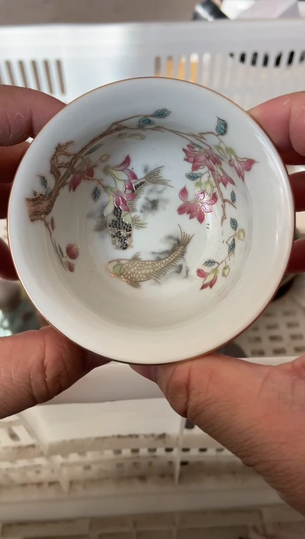 杯无运费险有瑕疵的摄影的产品有使用过的痕迹有点脏介意勿拍