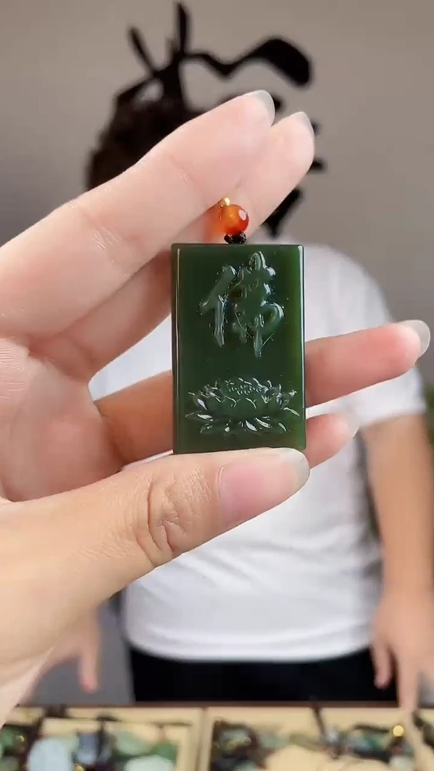 和田玉未镶嵌颈饰多样性发货，拍一发一